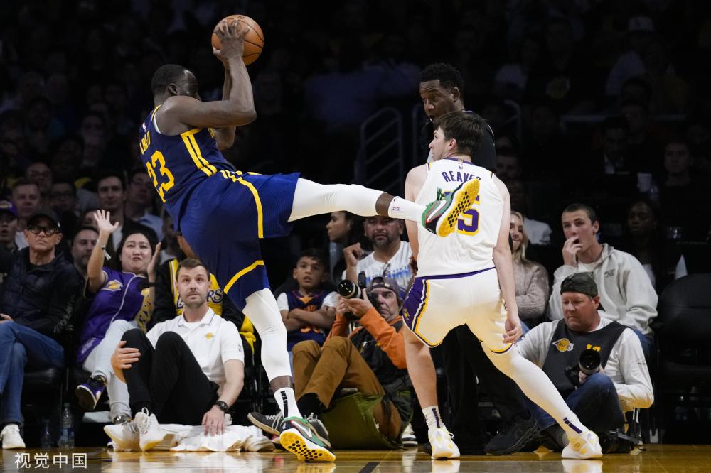 赛运行中出 赛运行中出